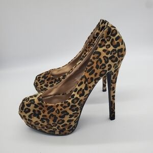 Charlotte Russe Peep Toe Platform Heels Women's 8 Leopard Print Shoes